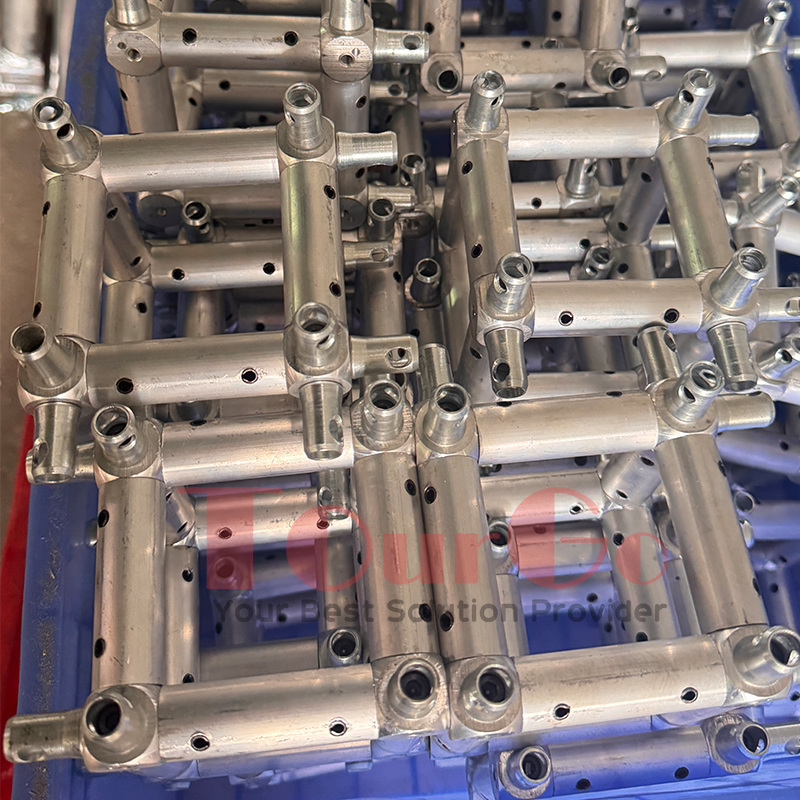 100mm truss corner