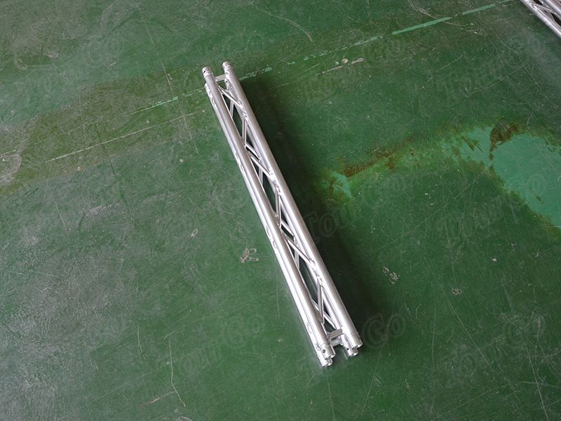 Spigot-Mini-Truss
