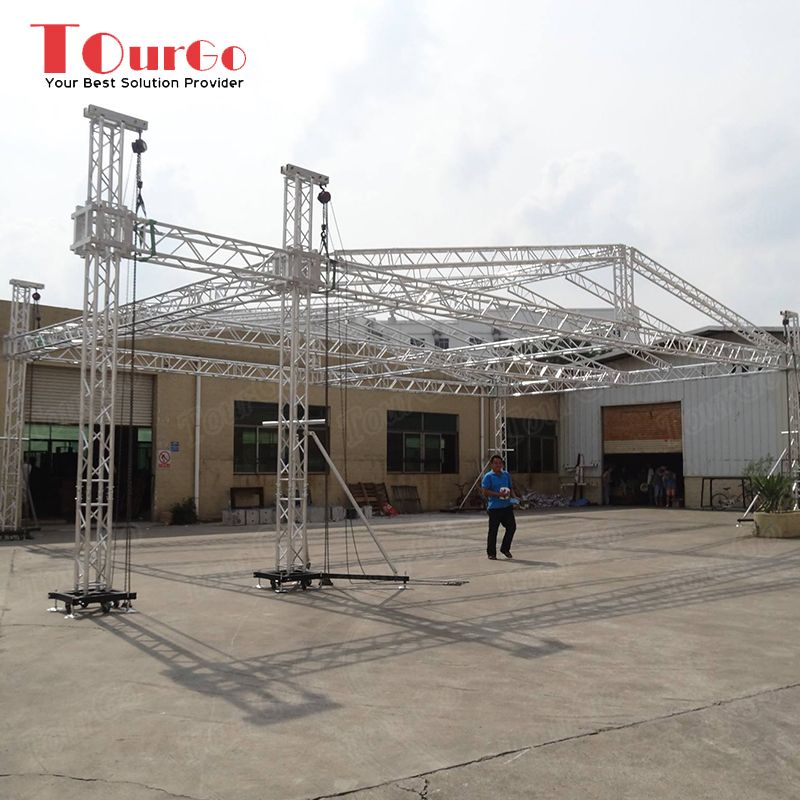 peaked roof truss