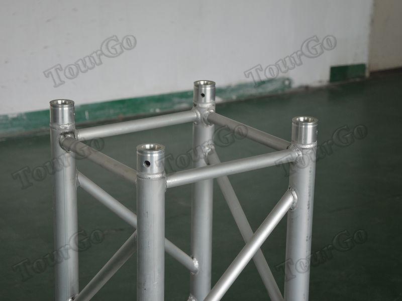 spigot-lighting-truss