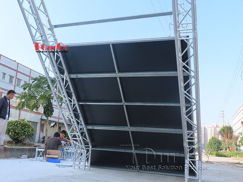 A frame cargo net